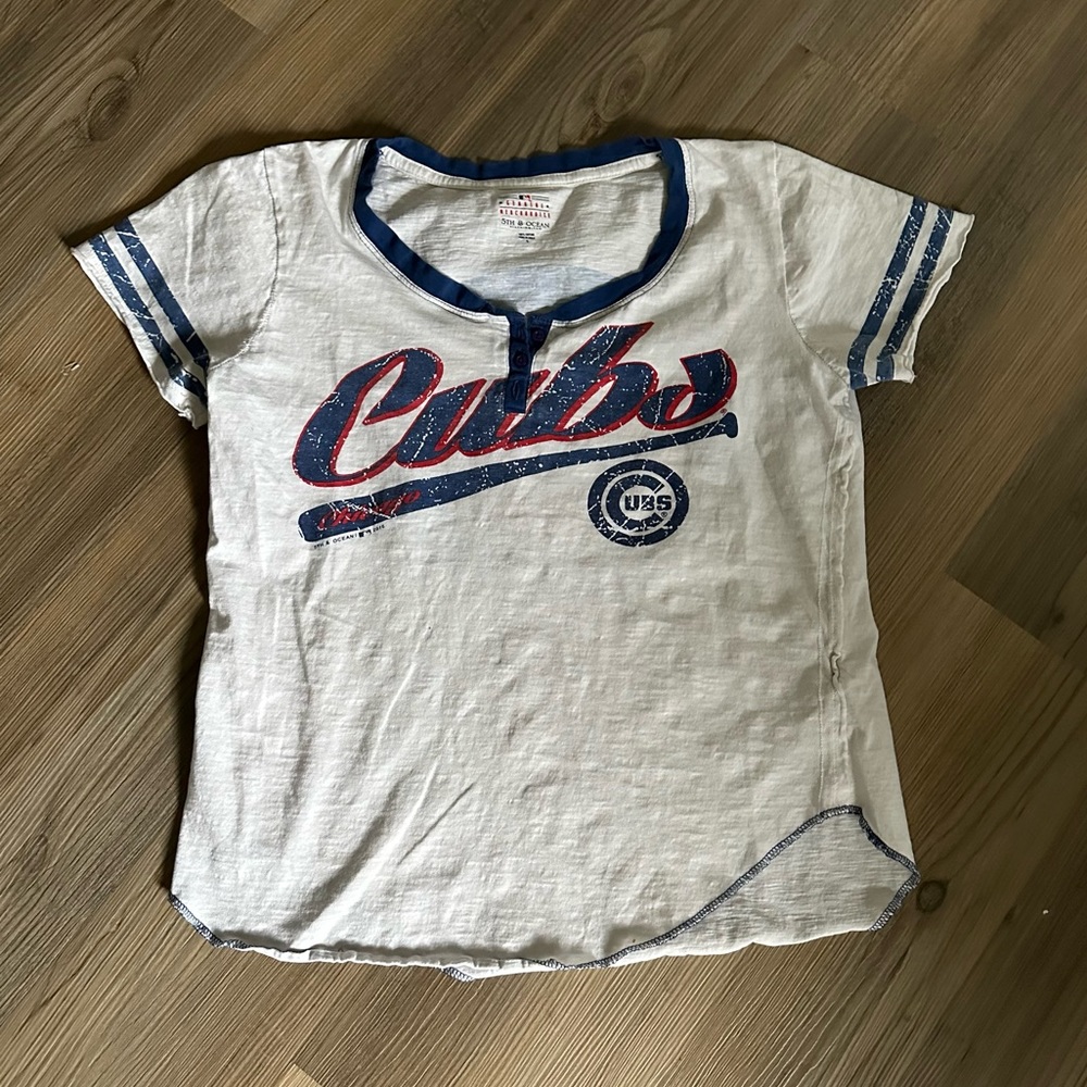 Chicago Cubs Tee Shirt Small